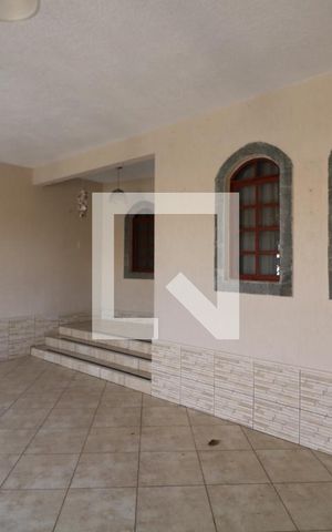 Casa à venda com 550m², 4 quartos e 2 vagasGaragem