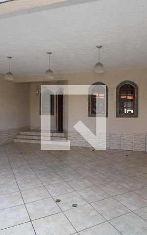 Casa à venda com 550m², 4 quartos e 2 vagasGaragem