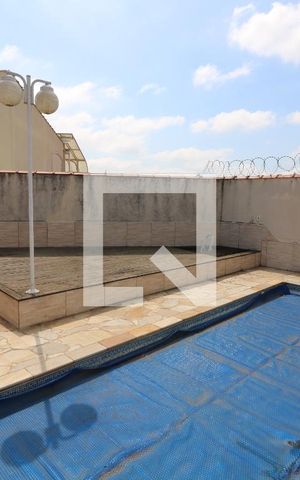 Casa à venda com 550m², 4 quartos e 2 vagasPiscina