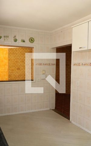 Casa à venda com 550m², 4 quartos e 2 vagasCozinha