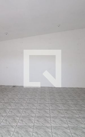 Casa à venda com 550m², 4 quartos e 2 vagasSalao