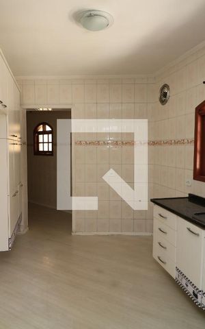 Casa à venda com 550m², 4 quartos e 2 vagasCozinha