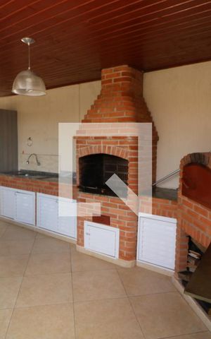 Casa à venda com 550m², 4 quartos e 2 vagasChurrasqueira