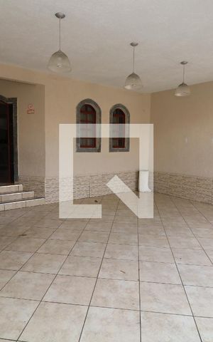 Casa à venda com 550m², 4 quartos e 2 vagasGaragem
