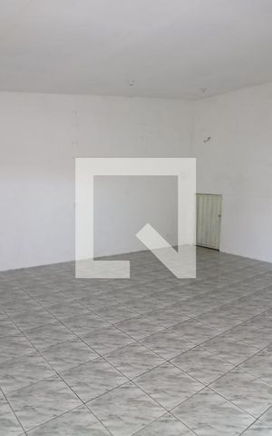 Casa à venda com 550m², 4 quartos e 2 vagasSalao