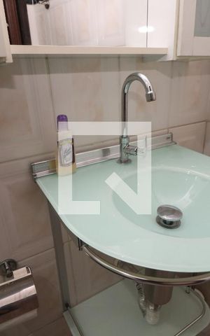 Casa à venda com 550m², 4 quartos e 2 vagasBanheiro