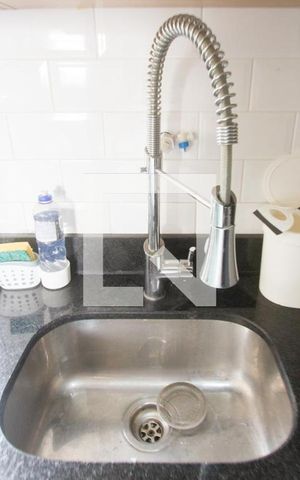 Apartamento para alugar com 37m², 1 quarto e 1 vagaPia