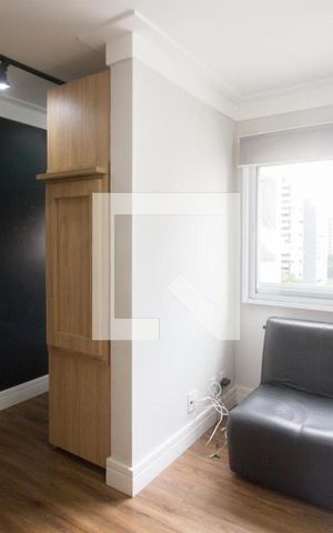 Apartamento para alugar com 37m², 1 quarto e 1 vagaSala