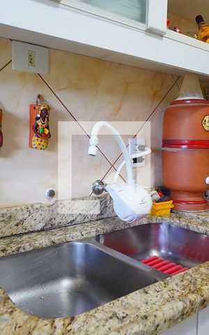 Apartamento à venda com 192m², 4 quartos e 2 vagasCozinha