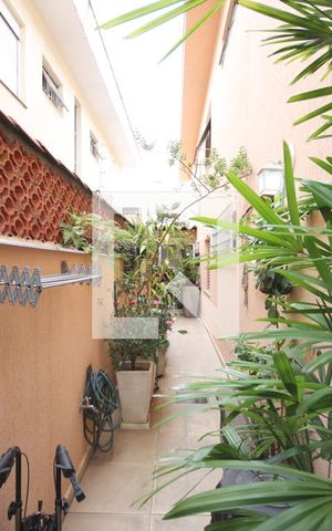 Casa à venda com 185m², 4 quartos e 3 vagasQuintal