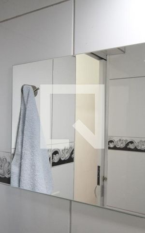 Casa à venda com 185m², 4 quartos e 3 vagasBanheiro 2