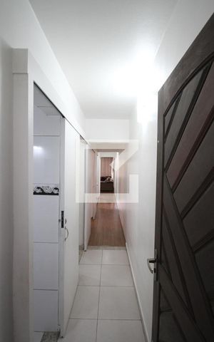 Casa à venda com 185m², 4 quartos e 3 vagasCorredor