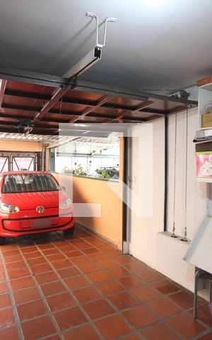 Casa à venda com 185m², 4 quartos e 3 vagasGaragem