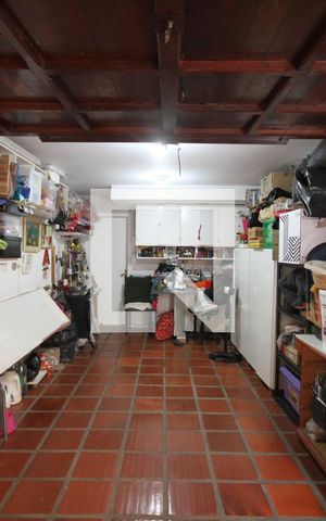 Casa à venda com 185m², 4 quartos e 3 vagasGaragem