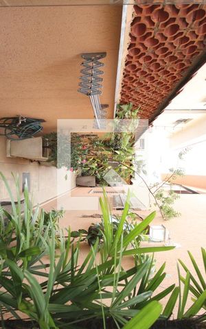 Casa à venda com 185m², 4 quartos e 3 vagasQuintal