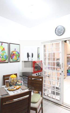 Casa à venda com 185m², 4 quartos e 3 vagasCozinha