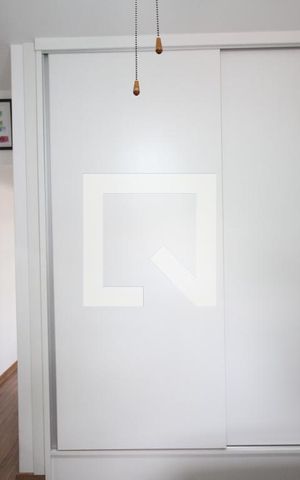 Casa à venda com 185m², 4 quartos e 3 vagasSuíte