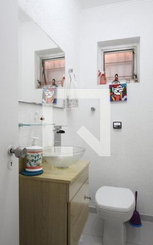 Casa à venda com 185m², 4 quartos e 3 vagasLavabo