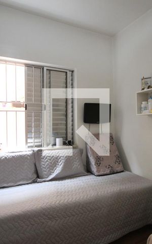 Casa à venda com 185m², 4 quartos e 3 vagasQuarto 1