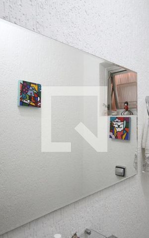 Casa à venda com 185m², 4 quartos e 3 vagasLavabo