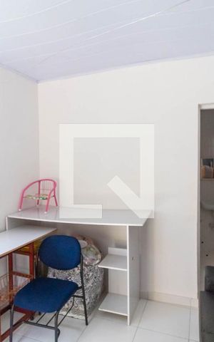 Casa à venda com 400m², 4 quartos e 3 vagas Casa à venda com 400m², 4 quartos e 3 vagasSuíte 1