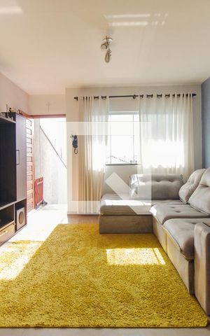 Casa à venda com 126m², 3 quartos e 2 vagasSala