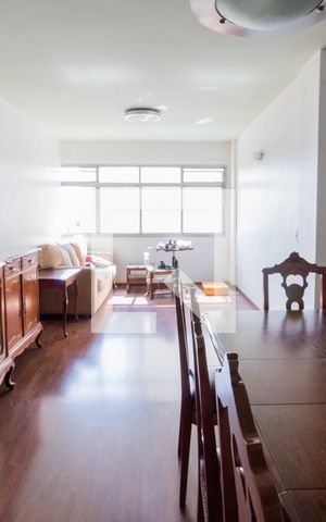 Apartamento à venda com 118m², 3 quartos e 1 vagaSala