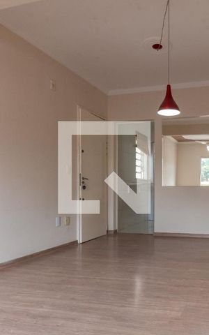 Apartamento à venda com 68m², 2 quartos e 1 vaga Apartamento à venda com 68m², 2 quartos e 1 vagaSala