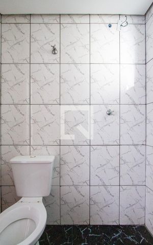 Apartamento para alugar com 54m², 2 quartos e 1 vaga Apartamento para alugar com 54m², 2 quartos e 1 vagaBanheiro