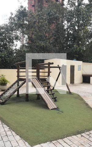 Apartamento à venda com 140m², 3 quartos e 3 vagas Apartamento à venda com 140m², 3 quartos e 3 vagasPlayground