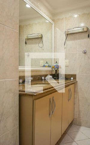 Apartamento para alugar com 550m², 5 quartos e 5 vagas Apartamento para alugar com 550m², 5 quartos e 5 vagasBanheiro da Suíte 2