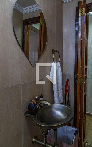 Casa à venda com 175m², 2 quartos e 2 vagas Casa à venda com 175m², 2 quartos e 2 vagasBanheiro 3