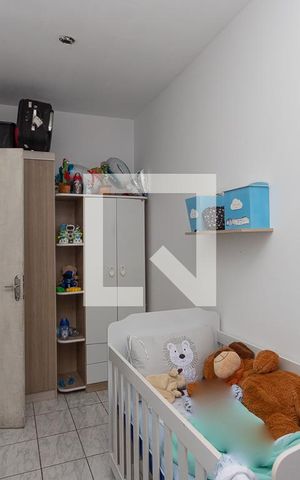 Casa à venda com 200m², 5 quartos e 2 vagas Casa à venda com 200m², 5 quartos e 2 vagasQuarto 4