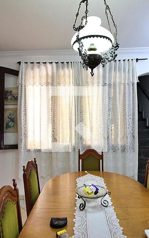 Casa à venda com 393m², 5 quartos e 8 vagasSala de Jantar
