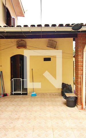 Casa à venda com 393m², 5 quartos e 8 vagasQuintal 