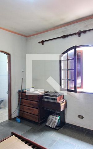 Casa à venda com 393m², 5 quartos e 8 vagasSuíte 4