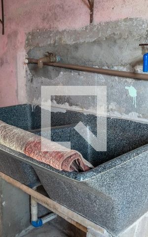 Casa para alugar com 60m², 1 quarto e sem vaga