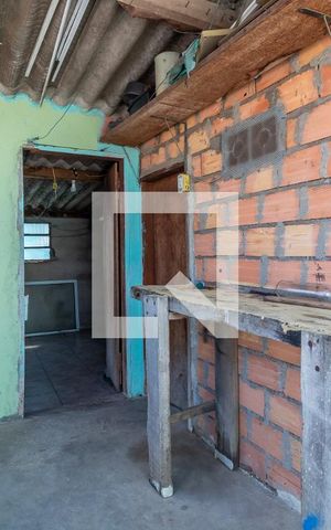 Casa para alugar com 60m², 1 quarto e sem vaga