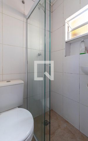 Casa para alugar com 60m², 1 quarto e sem vaga Casa para alugar com 60m², 1 quarto e sem vagaBanheiro
