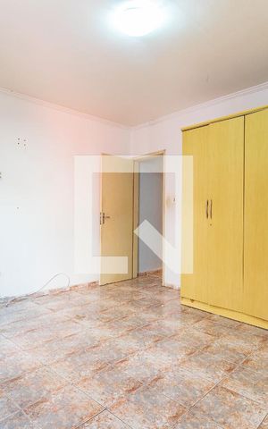 Casa à venda com 210m², 3 quartos e 2 vagas Casa à venda com 210m², 3 quartos e 2 vagasSuíte