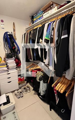Apartamento à venda com 105m², 3 quartos e 2 vagas Apartamento à venda com 105m², 3 quartos e 2 vagasCloset - Quarto 2