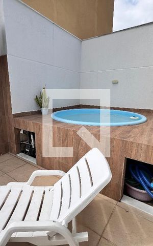 Apartamento à venda com 105m², 3 quartos e 2 vagas Apartamento à venda com 105m², 3 quartos e 2 vagasCobertura