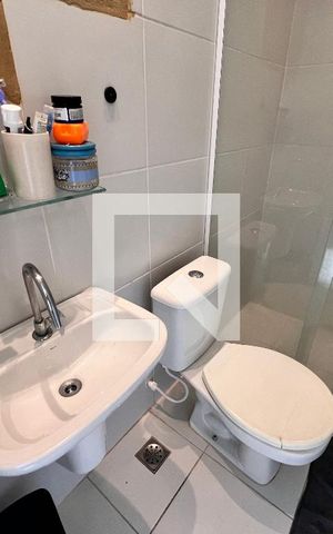 Apartamento à venda com 105m², 3 quartos e 2 vagas Apartamento à venda com 105m², 3 quartos e 2 vagasBanheiro 2