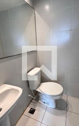 Apartamento à venda com 105m², 3 quartos e 2 vagas Apartamento à venda com 105m², 3 quartos e 2 vagasBanheiro 1