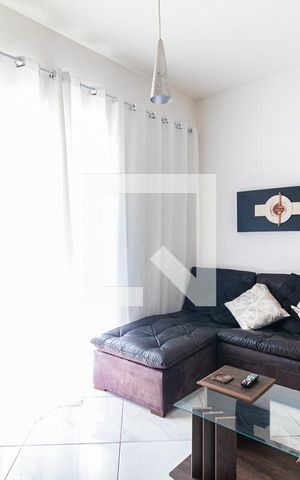 Apartamento à venda com 57m², 2 quartos e 1 vaga Apartamento à venda com 57m², 2 quartos e 1 vagaSala