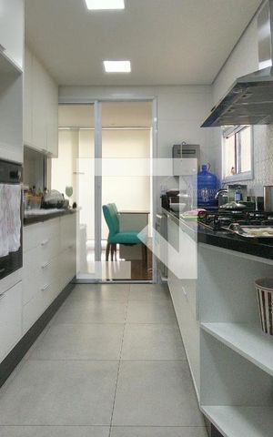 Apartamento à venda com 114m², 3 quartos e 2 vagasCozinha