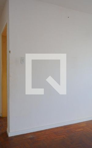 Apartamento à venda com 72m², 2 quartos e 1 vagaSala