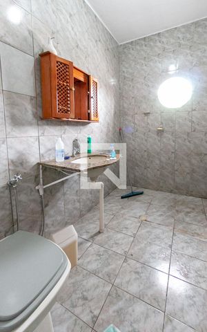 Casa à venda com 105m², 3 quartos e 2 vagasBanheiro da Suíte