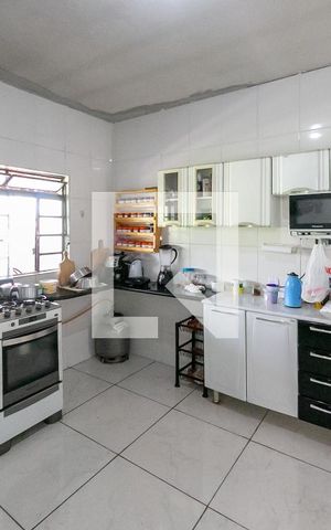 Casa à venda com 105m², 3 quartos e 2 vagasCozinha
