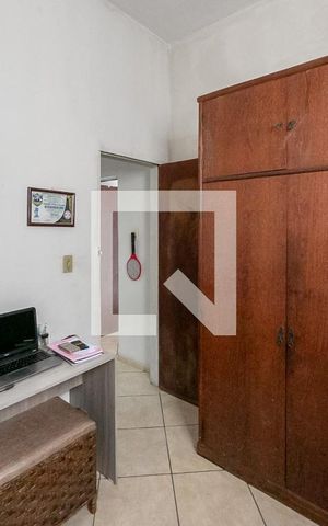 Casa à venda com 105m², 3 quartos e 2 vagasQuarto 1